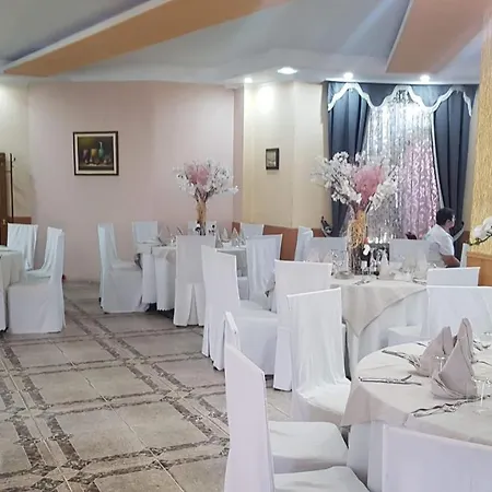 Hotel Kompleksi Alpin Tirana