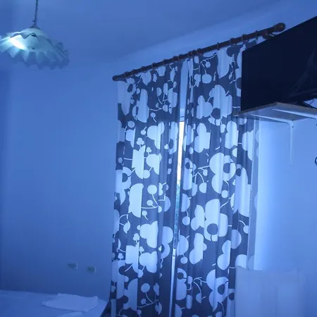 Kompleksi Alpin * Tirana